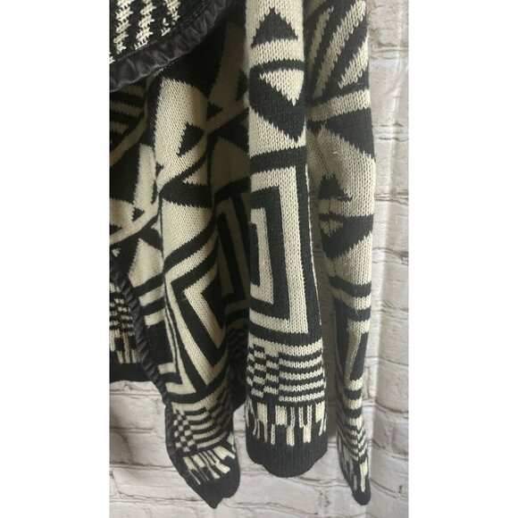 Debut Women's Cardigan Sweater S/M Navajo Aztec Southwest Tribal Open Boho - Picture 5 of 8